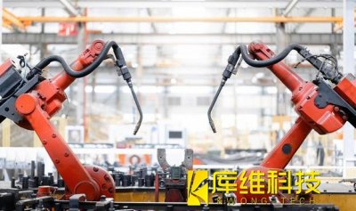 2022世界机器人大会:新奇机器人成“流量明星”核心零部件国产替代提速