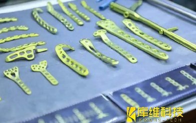 有哪些具体的医疗器械是可以通过水导激光技术制造的?