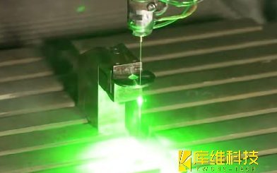 水导激光切割技术在切割碳化硅时的精度如何?