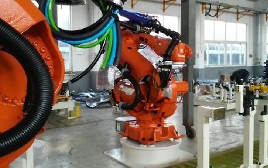 智能机械臂:驱动制造业智能化升级的核心引擎